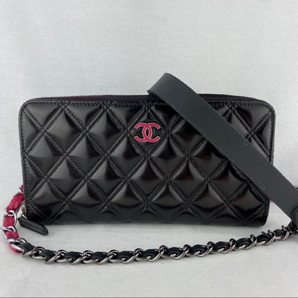 CHANEL Matrasse Patent Zip Wallet OC